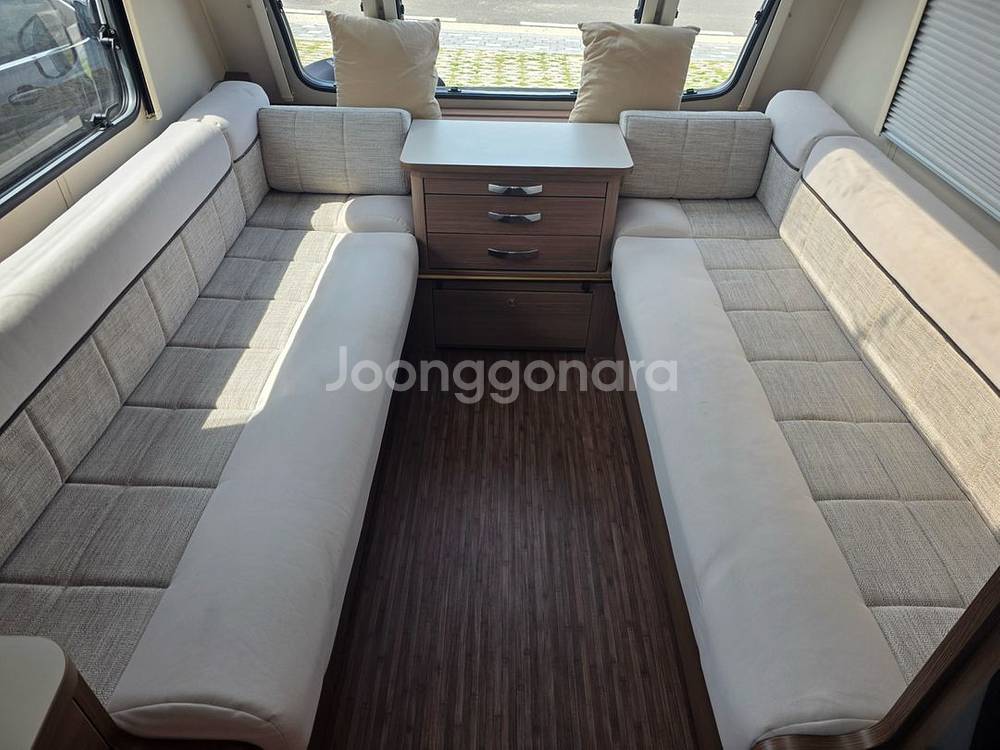 400급 Elddis Affinity 462 2018--2