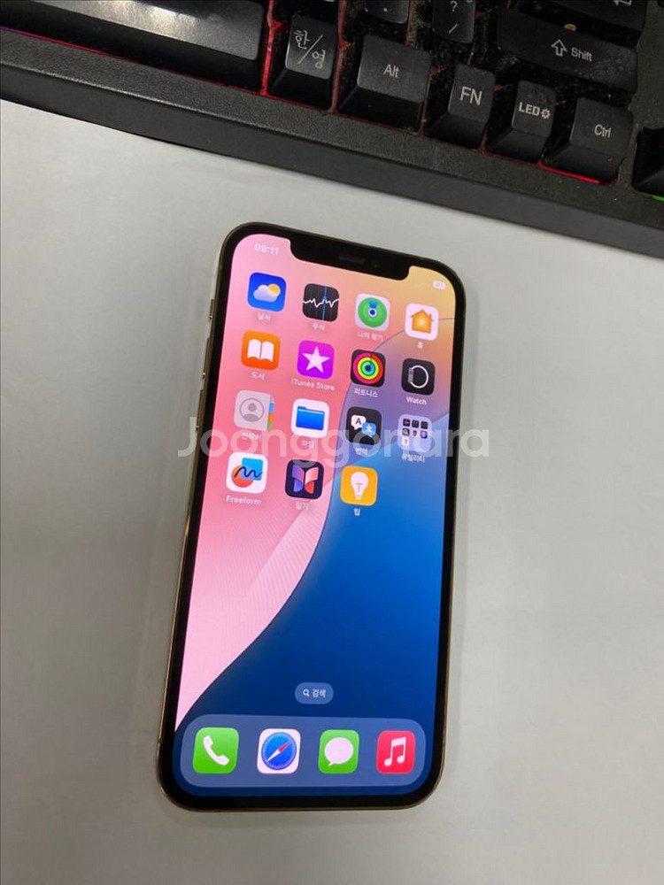 아이폰12프로 골드 AA급 128GB 배터리100%--1