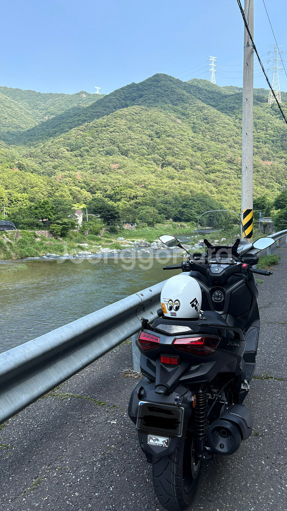 xmax 300 25년식 판매합니다 (개인)--2