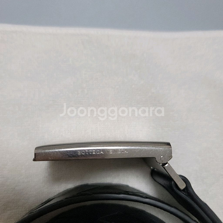 보테가 베네타 남자 가죽 벨트--3