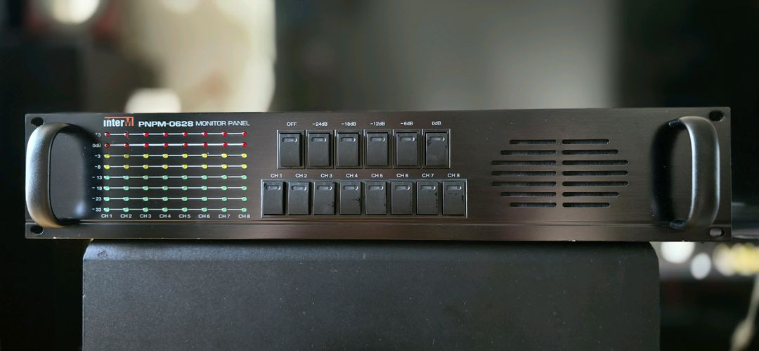 Inter-M PNPM-0628 모니터 패널 이미지