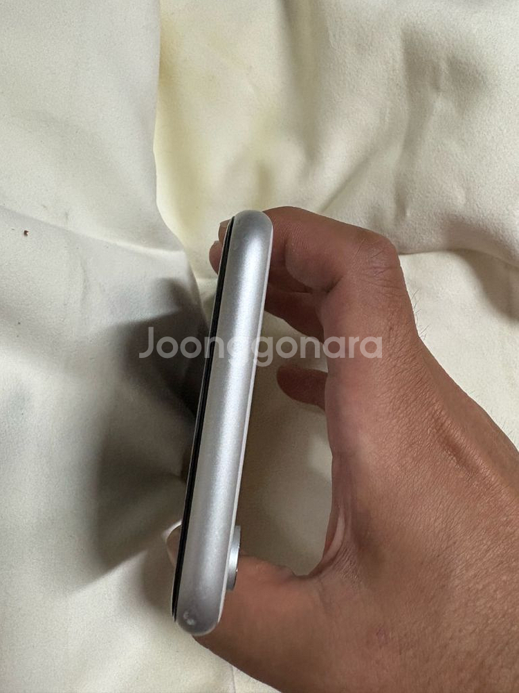 아이폰 XR 화이트 128GB 새액정 16만(본문참고)--4