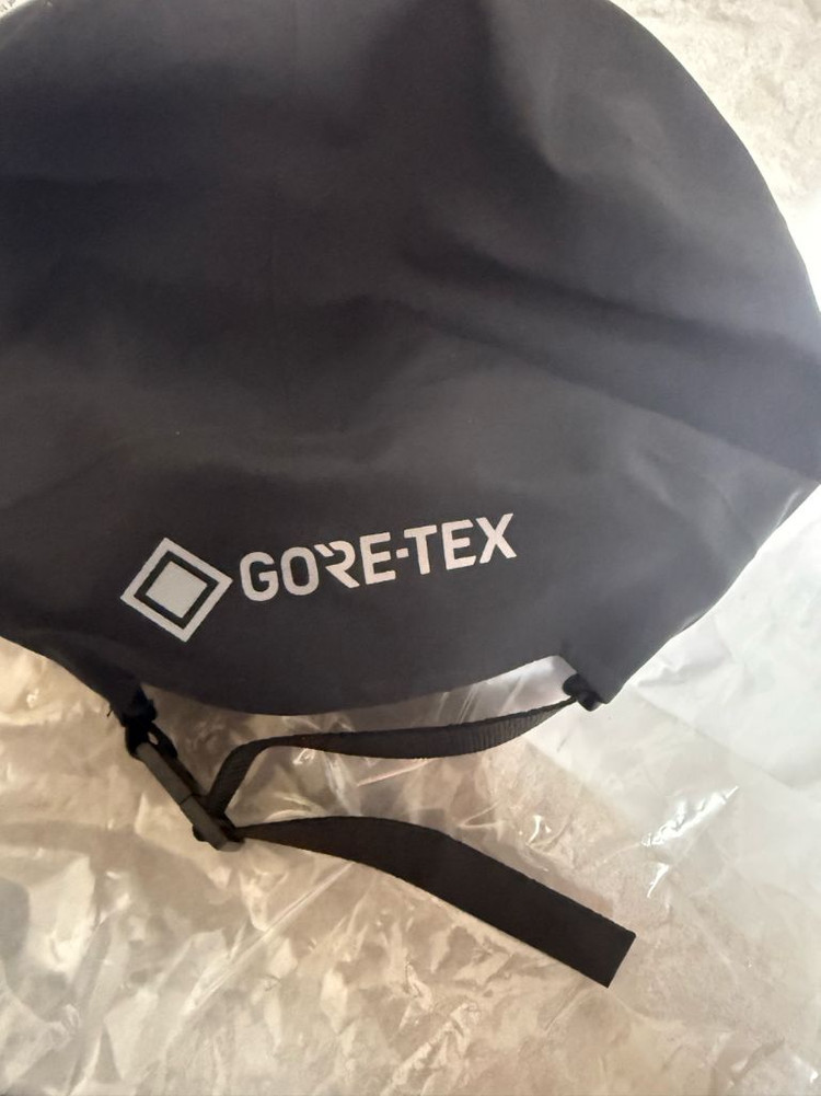 아크테릭스 고어텍스 5패널 캠프캡 새상품--2