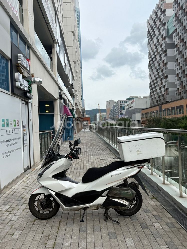 혼다 PCX125ABS 23년형 8만km 배달셋팅--3