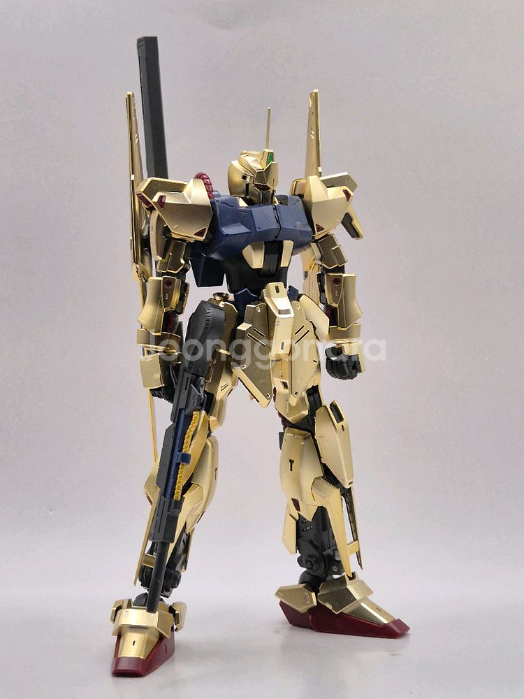 (중급) MG 백식 2.0 골드 코팅 (반다이 건프라--1
