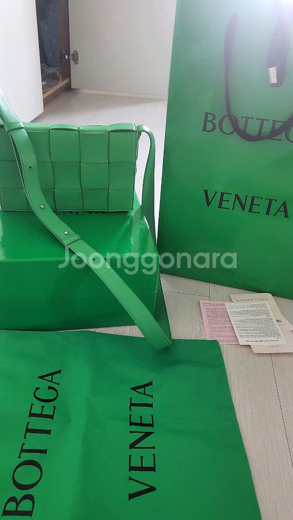 보테가 카세트백--0