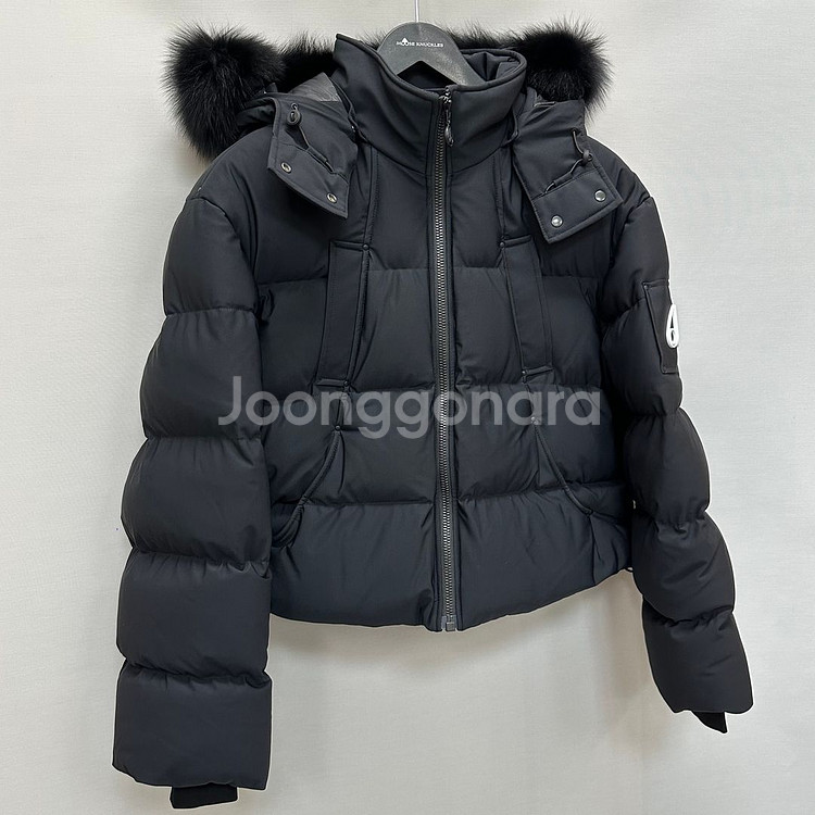 무스너클 이튼 블랙퍼 후드 숏 패딩 점퍼 ( 크롭 오버--2