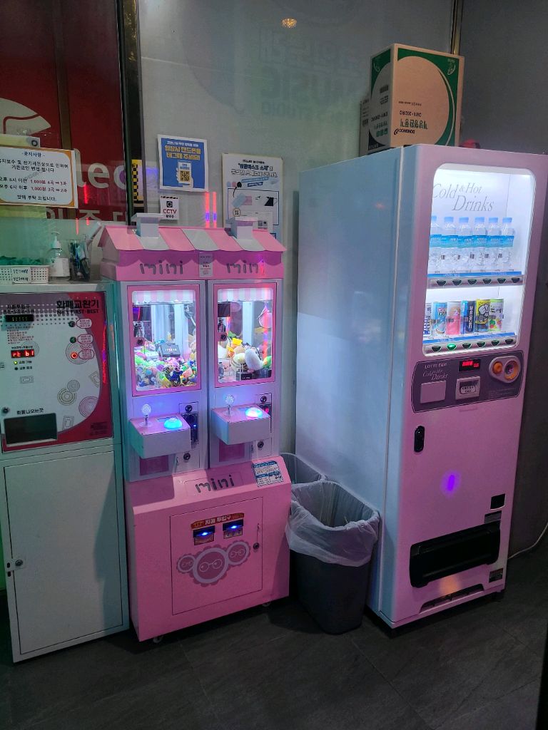 코인노래방 부스 풀세트 판매합니다.