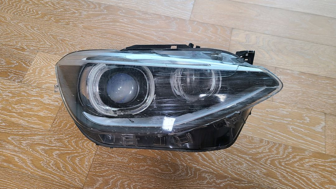 bmw118d 조수석 라이트 이미지