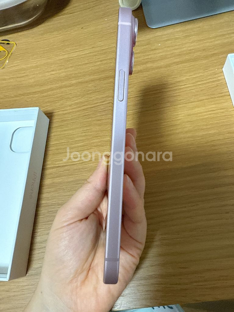 아이폰 15 핑크 256GB 플러스 판매 / 신주쿠구입--4