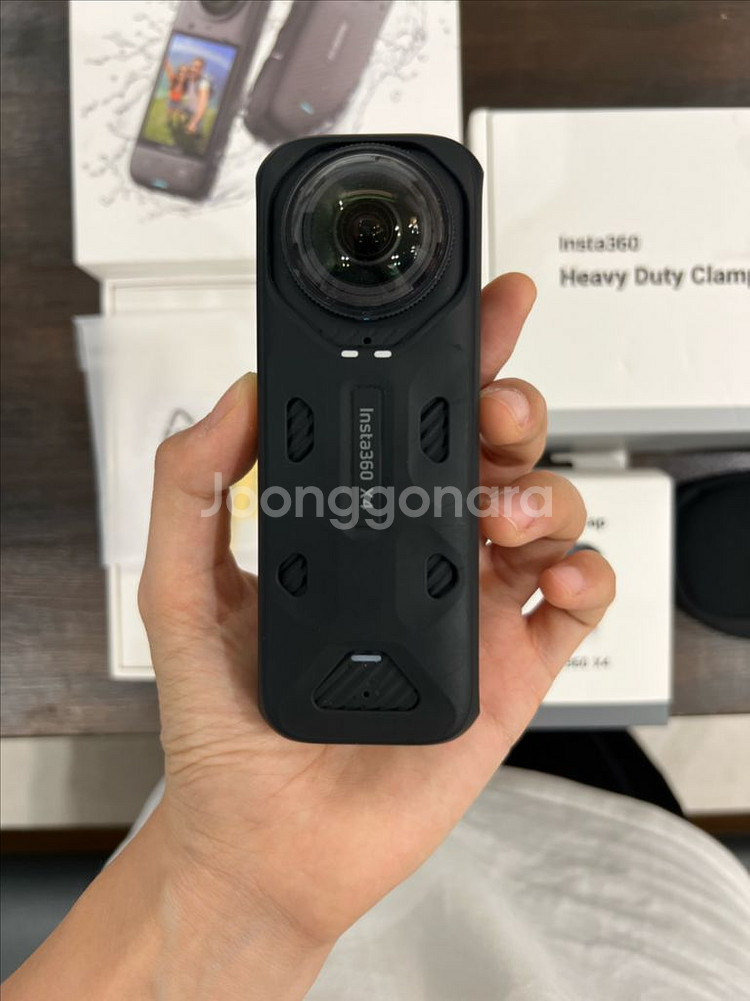 인스타360 x4 라이딩 키트--1