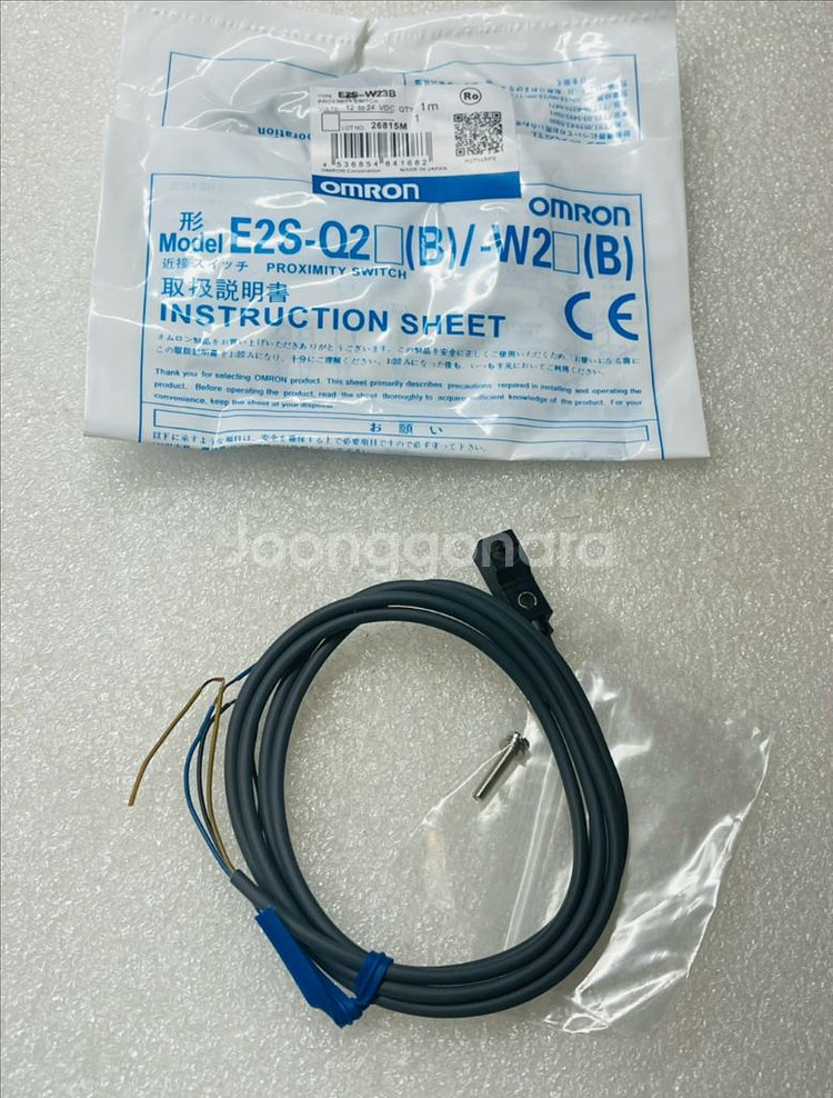 OMRON. E2S-W23B 근접센서--2