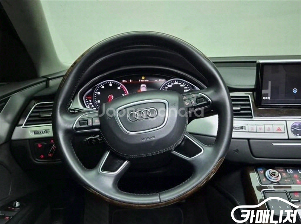[아우디]뉴A8 60 TFSI 콰트로 LWB (5인승)--8