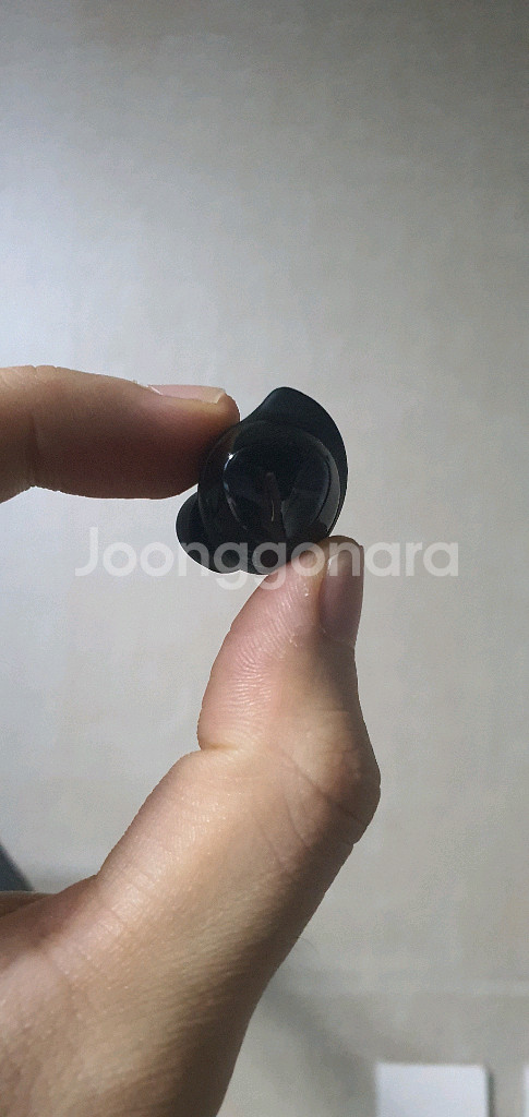 버즈 플러스 블랙 왼쪽 유닛 판매합니다--0