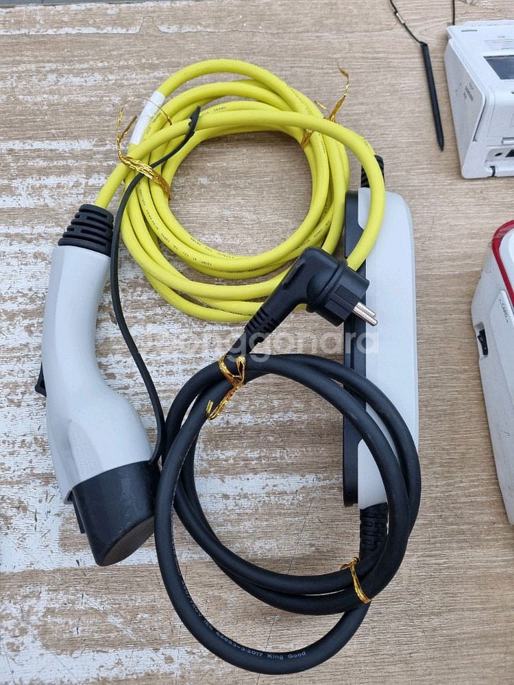 전기차 충전기 가정용 완속 충전케이블 220V 휴대용--8