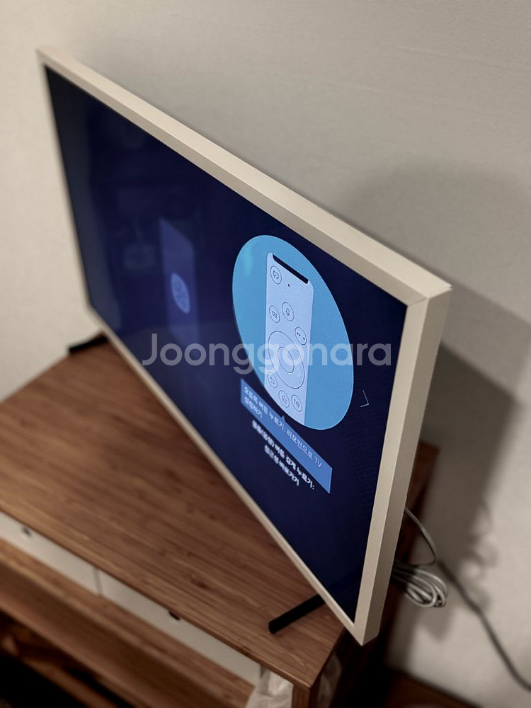삼성 더 프레임 32인치 스마트 티비 QLED--4