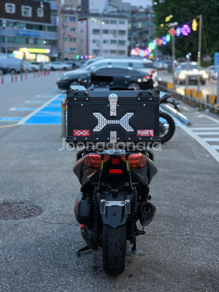 17년식 xmax300 7만 아크라구변완료 컨디션최상!--5