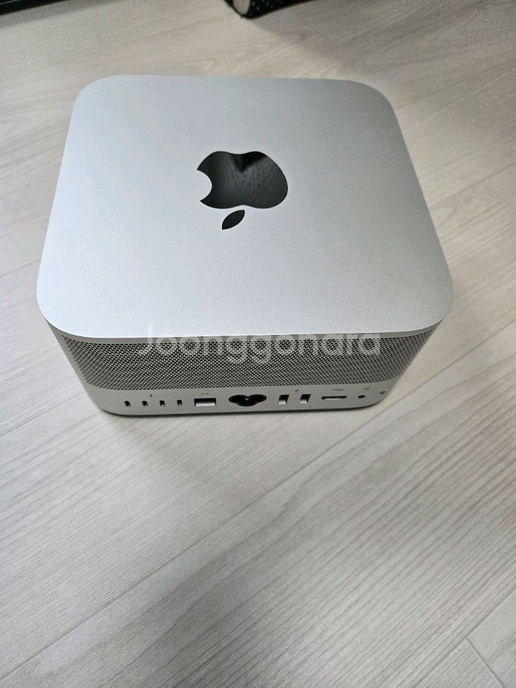 애플 맥 스튜디오 (M1 MAX/32GB/1TB)--1