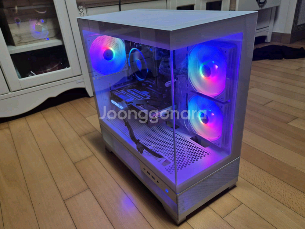 게이밍 컴퓨터 RTX 4060Ti 완전 이뻐요 급처--0