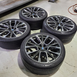 BMW G바디 7시리즈 817M 20인치순정휠타