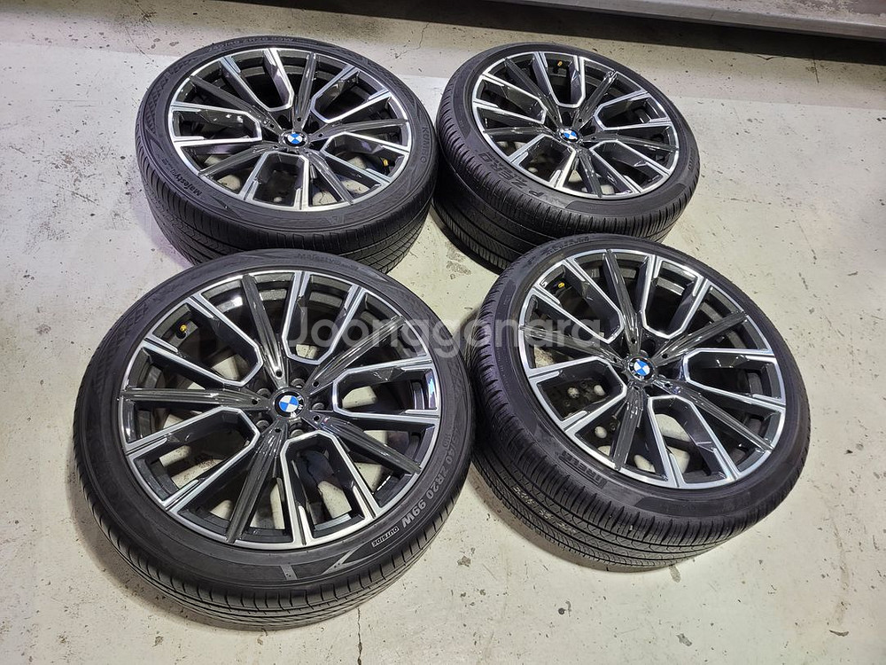 BMW G바디 7시리즈 817M 20인치순정휠타--2