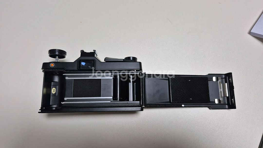 Mamiya NC1000S 필름카메라 바디--2