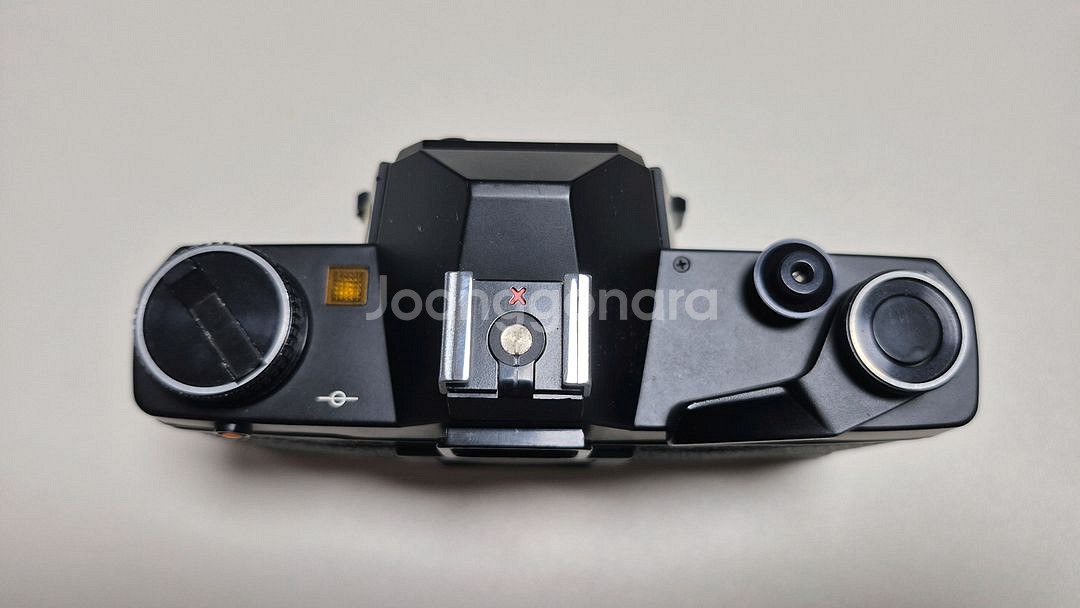 Mamiya NC1000S 필름카메라 바디--1
