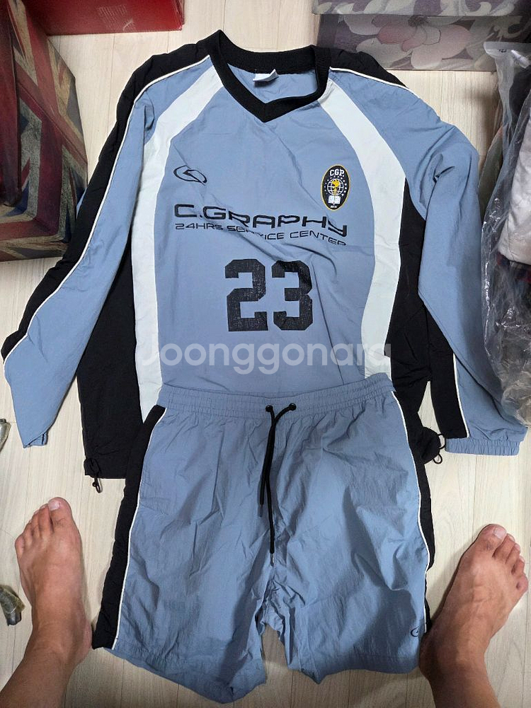 코드그라피 정품 브이넥 긴팔 반바지 셋업 32-34사이--0