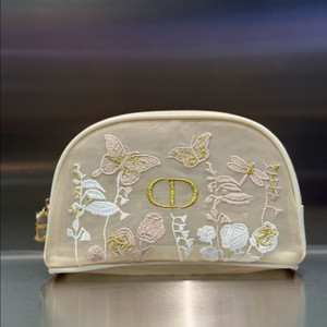 디올플라워자수파우치