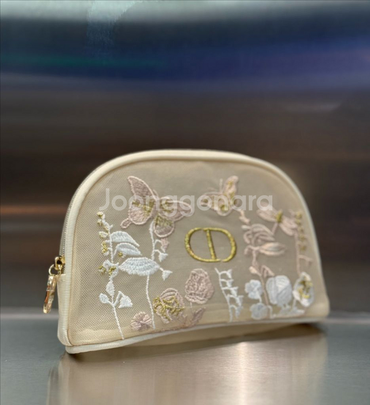 디올플라워자수파우치--1