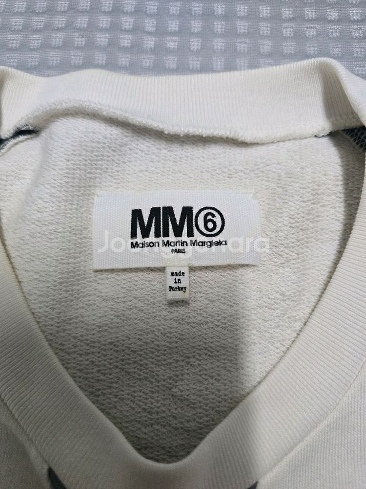 MM6 메종마르지엘라 맨투맨S싸이즈(정품택)--2