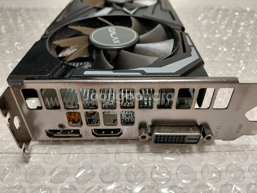 GTX 1650 SUPER 그래픽카드--2