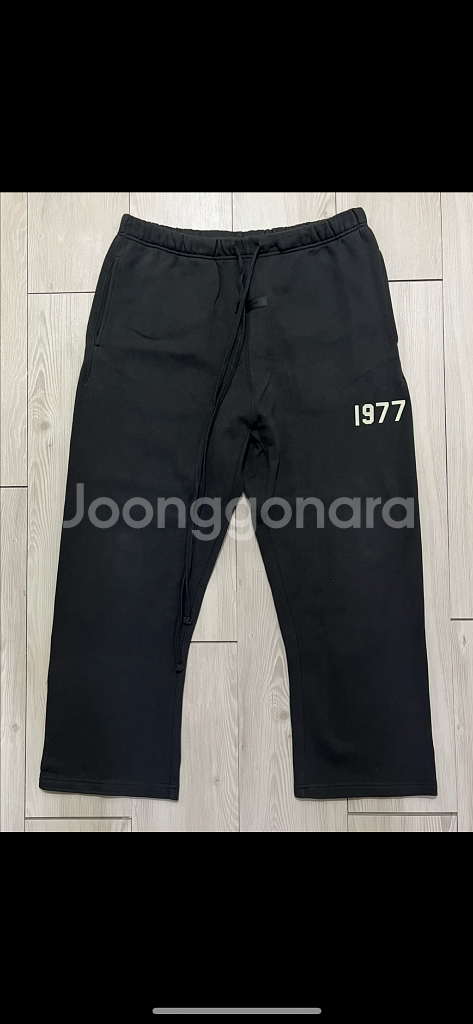 피오갓 에센셜 1977 릴렉스드 스웨트팬츠 아이언L--2