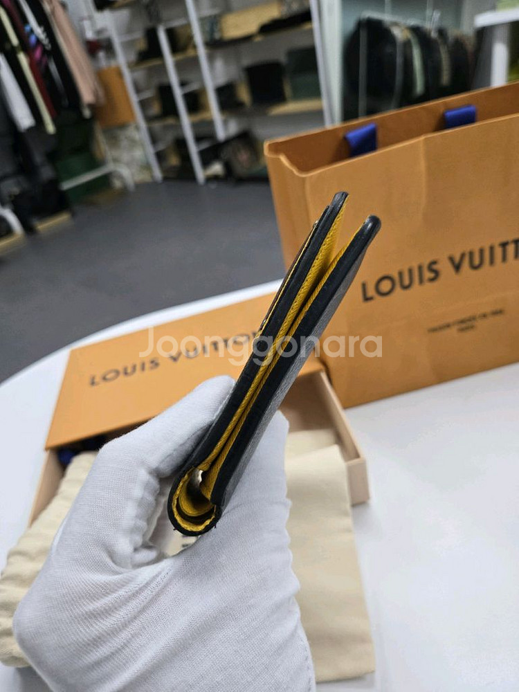 [정품 한정판]루이비통 가스통 반지갑--3