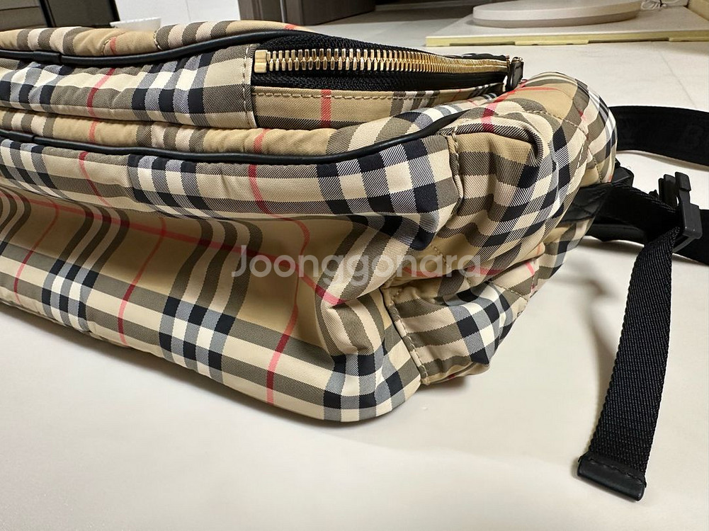 버버리 체크 퀼팅 베이비 체인징 매트 백 기저귀 가방--2