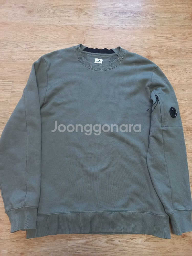 CP컴퍼니 맨투맨 큐알 정품!남자XL사이즈105!최상급--1