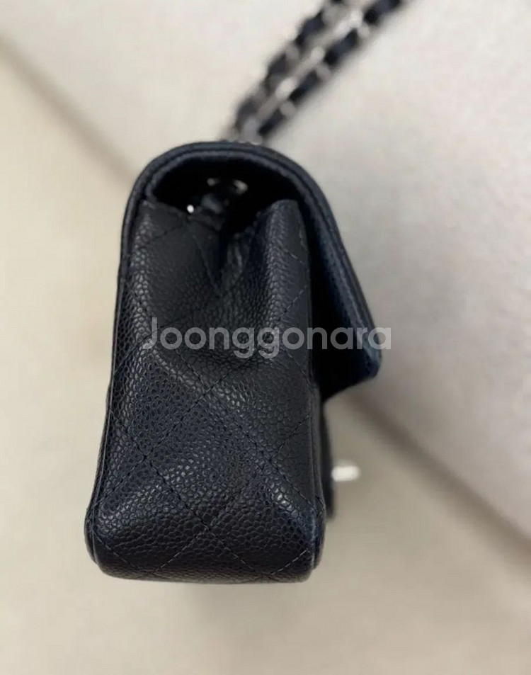 샤넬 클래식 플랩 미니--2