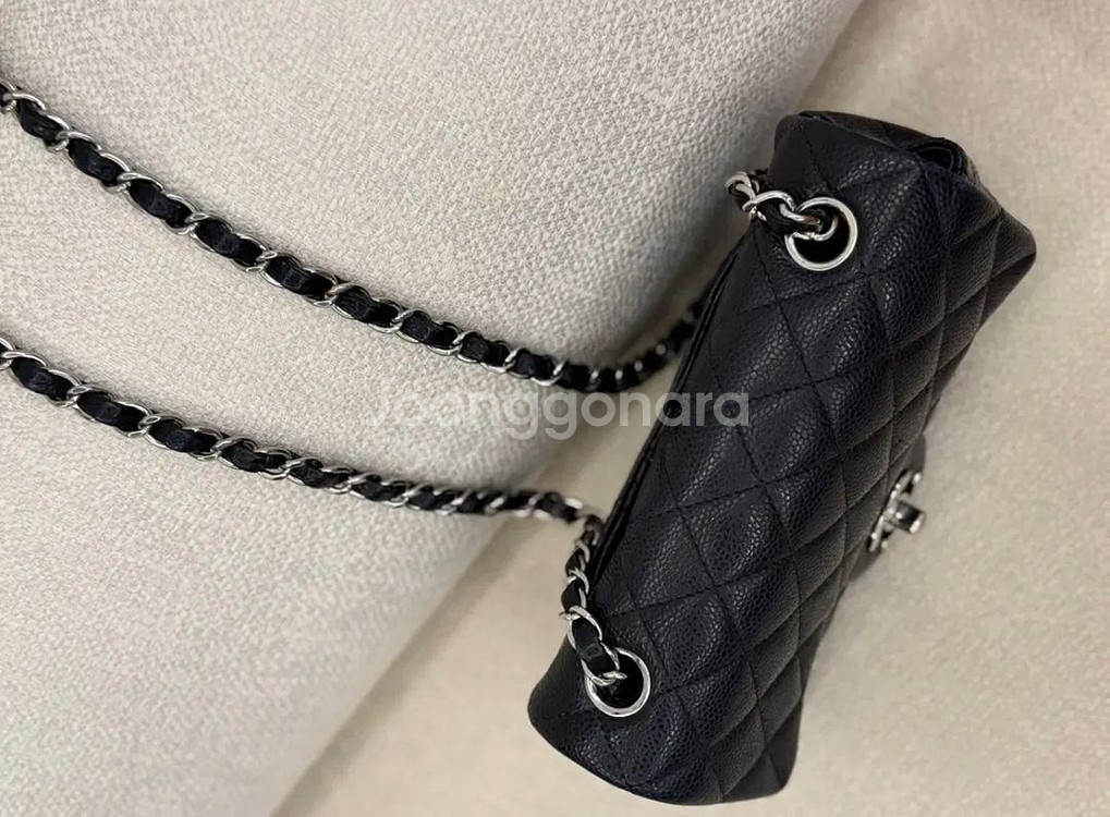 샤넬 클래식 플랩 미니--9