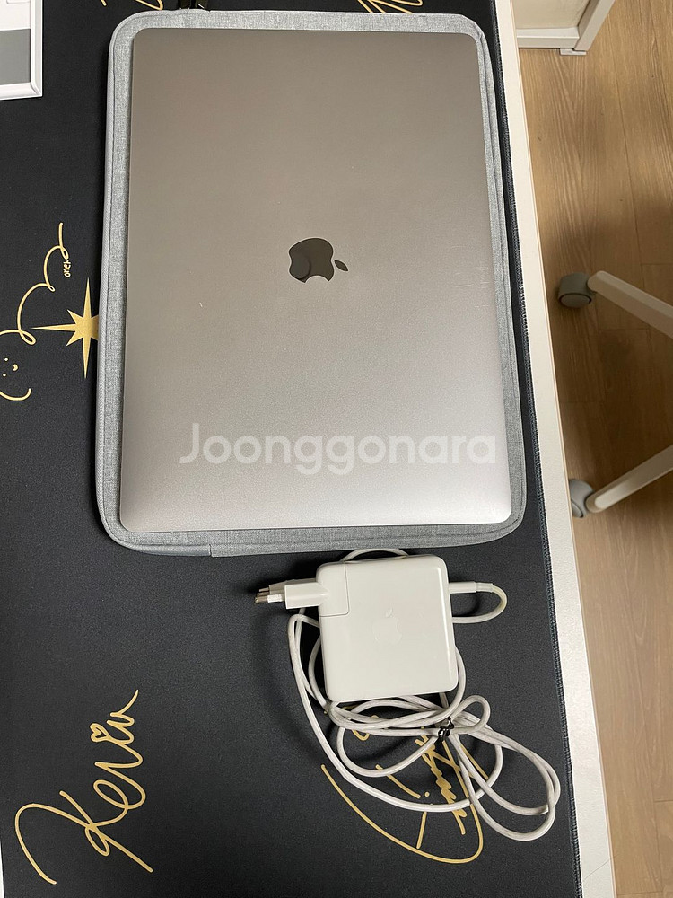 2019 맥북프로 15인치 i9--0