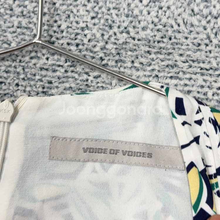 VOICE OF VOI 클래식 패턴 민소매 벨티드 55--5