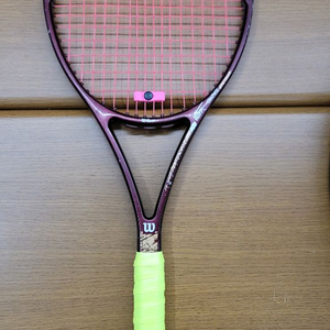 윌슨 Ultra Graphite 95 테니스 라켓