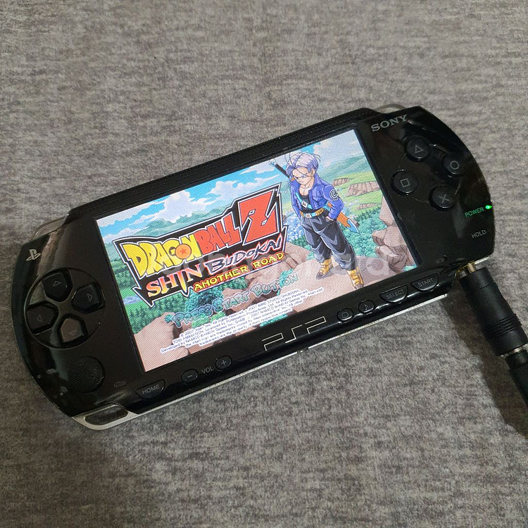 소니 psp1005번 게임기--2
