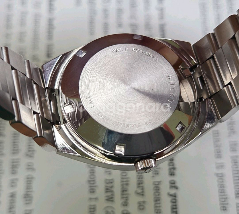 빈티지 부로바 UFO 데이데이트 실버판 점보 각유리 통--6