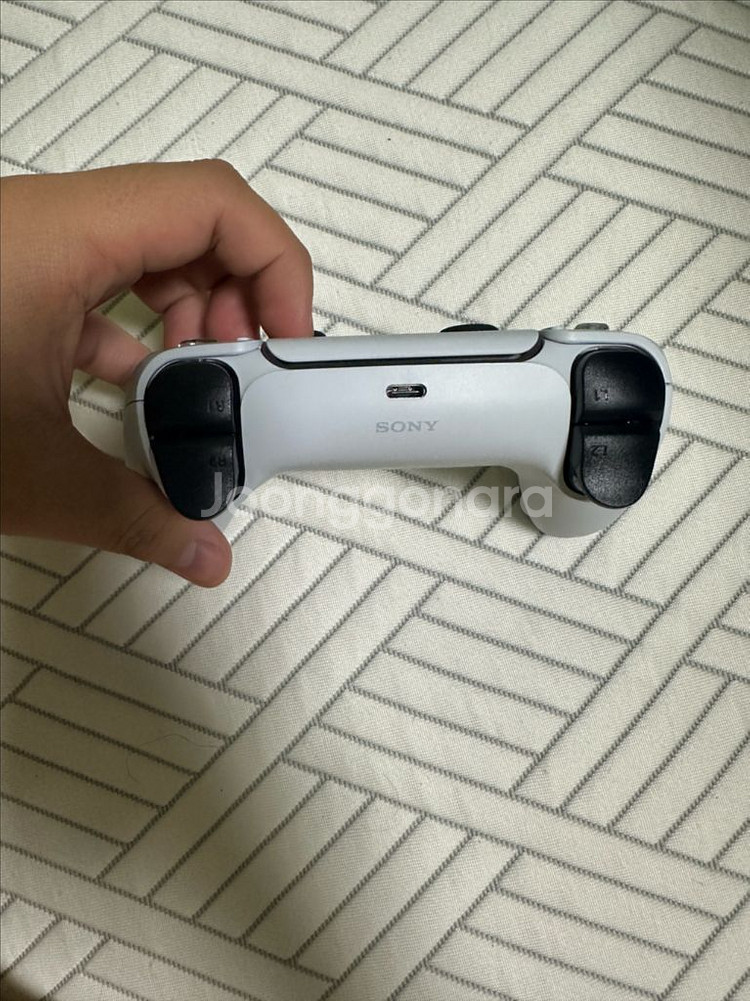 PS5 듀얼센스 화이트--2