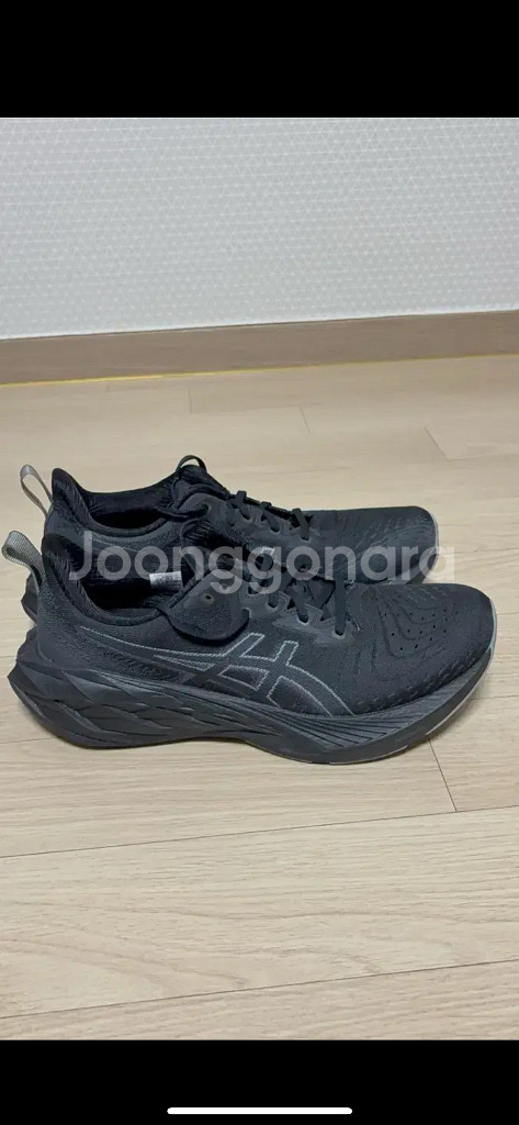 아식스 노바블라스트4 블랙 그래파이트 그레이 280--4