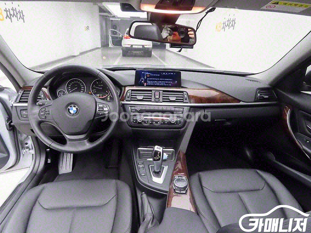 [BMW]3시리즈 (F30) 320d #앱특가--6