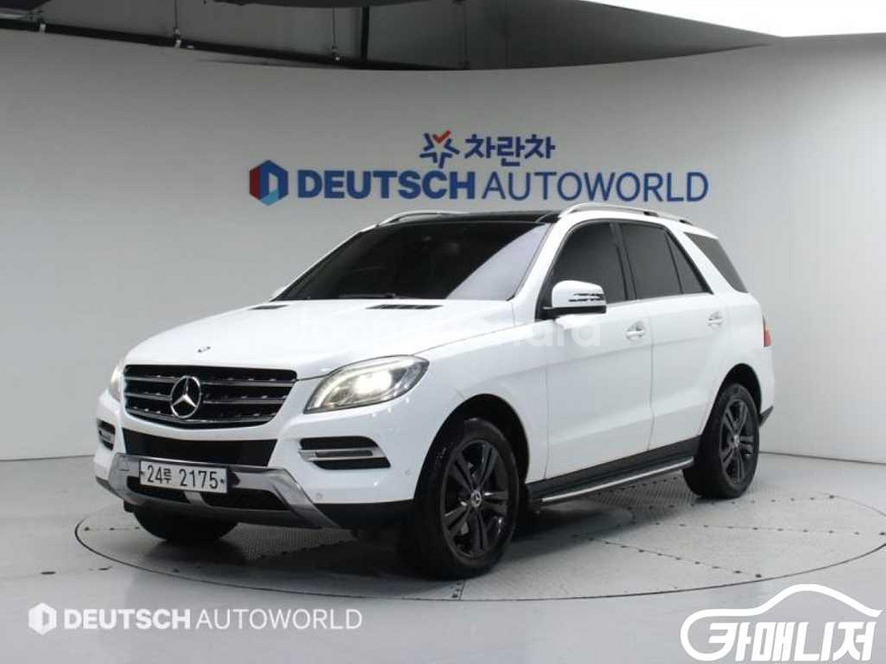 [벤츠]뉴 M클래스 W166 ML350 블루텍 4매틱--0