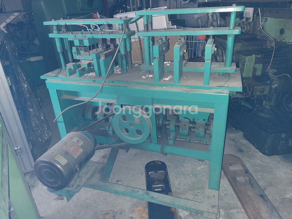 샤시기계 하이샤시 제작기계 창호샤시기계--5