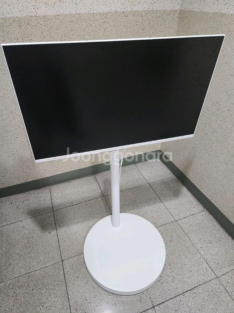 삼텐바이미 32인치 (무빙스탠드포함)팔아요--0