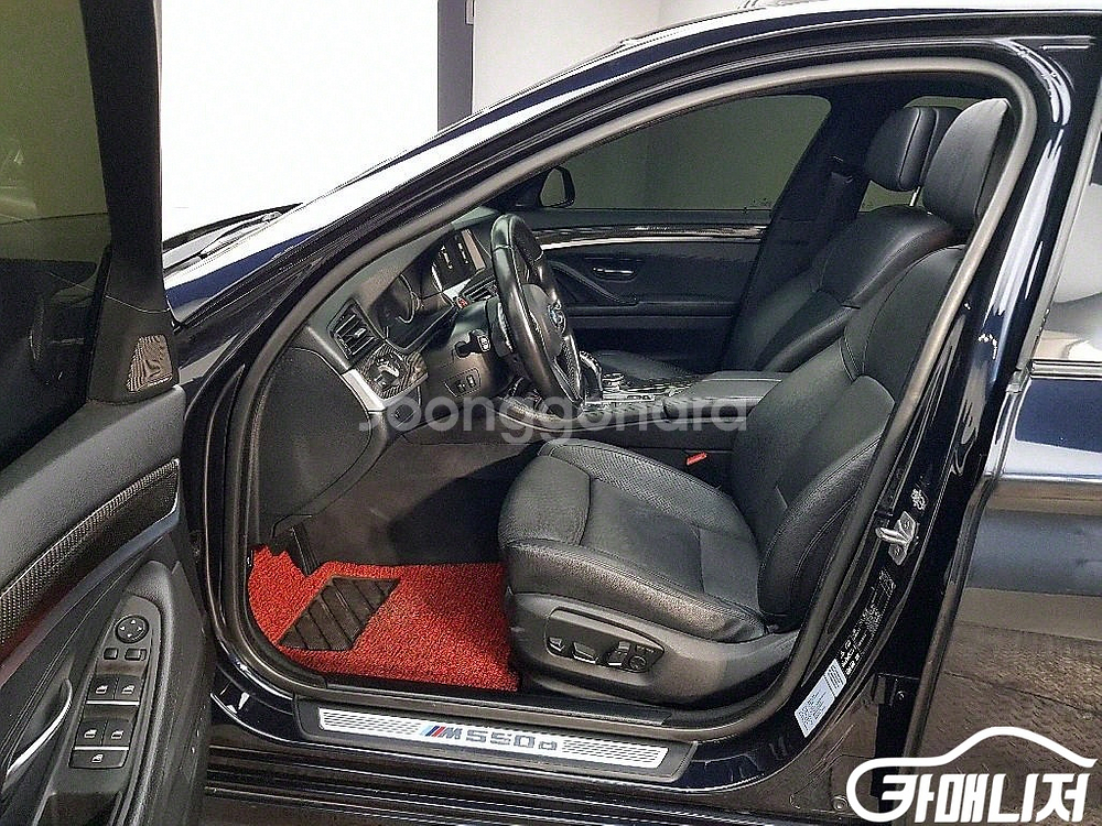 [BMW]5시리즈 (F10) M550d xDrive M--7